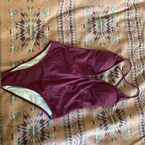 NWT Size large CupShe swim suit